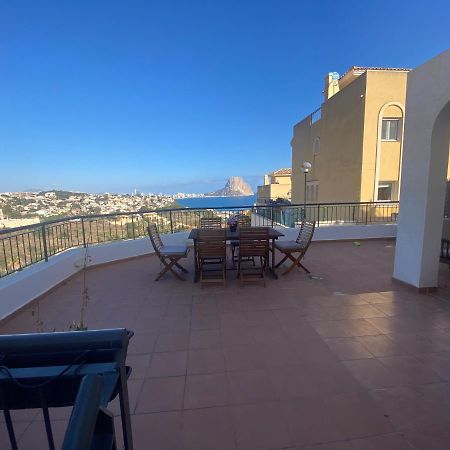 Chalet Adosado Con Vistas Al Mar 칼페 외부 사진