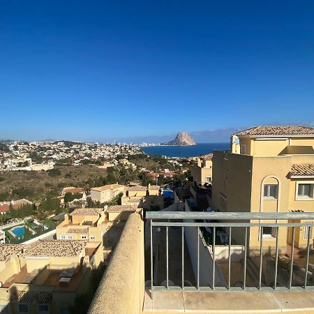 Chalet Adosado Con Vistas Al Mar 칼페 외부 사진