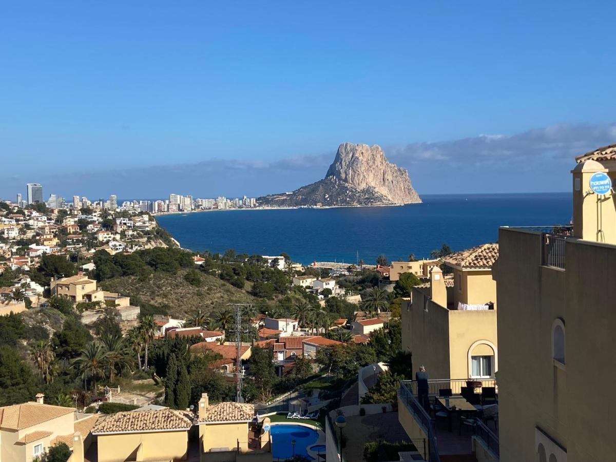 Chalet Adosado Con Vistas Al Mar 칼페 외부 사진